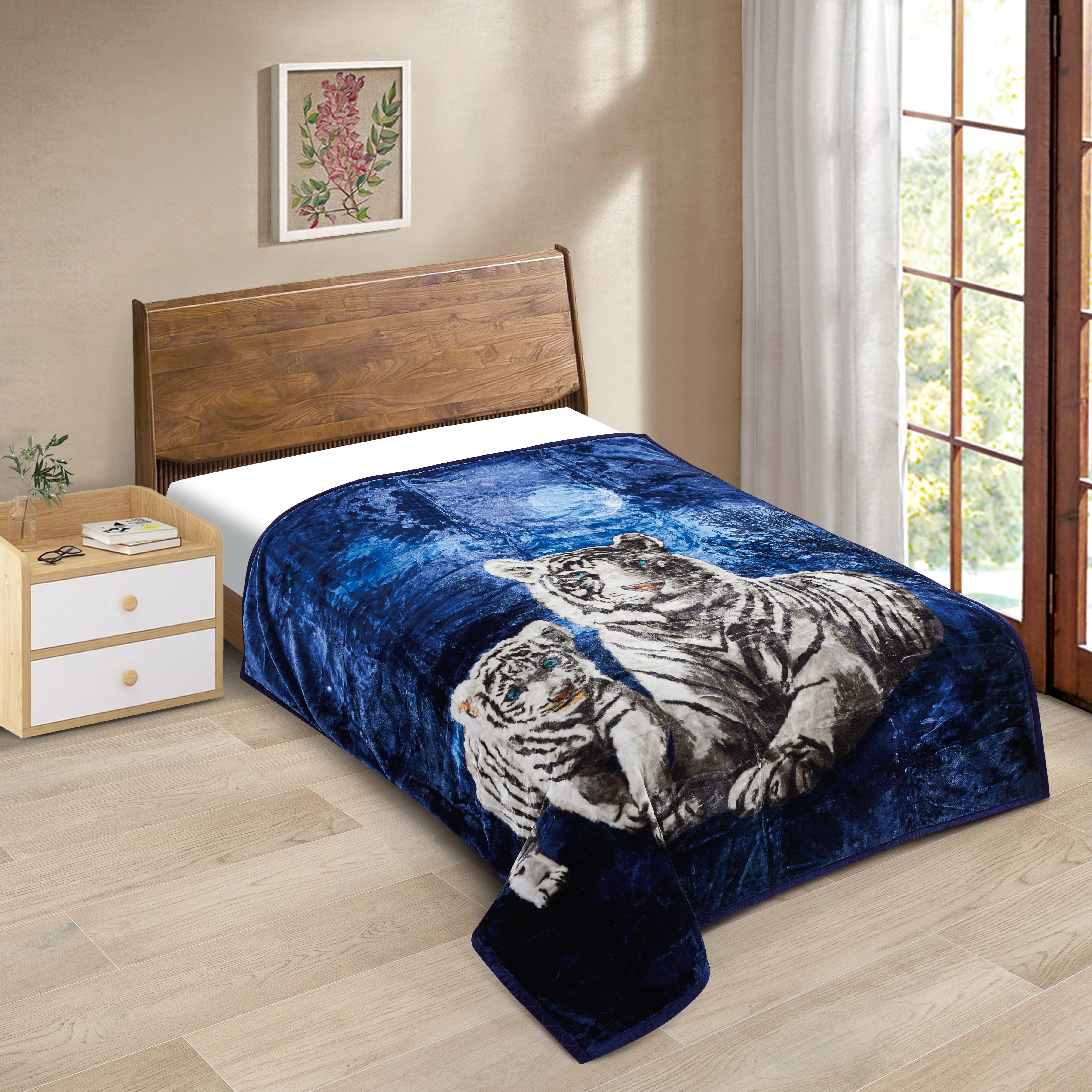 Heavy Weight Heat 2 Ply Blanket - CJ891-19 Tiger/Navy