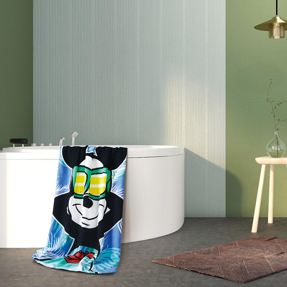 "Jersey" Mickey 27"x54" Disney Beach Towel