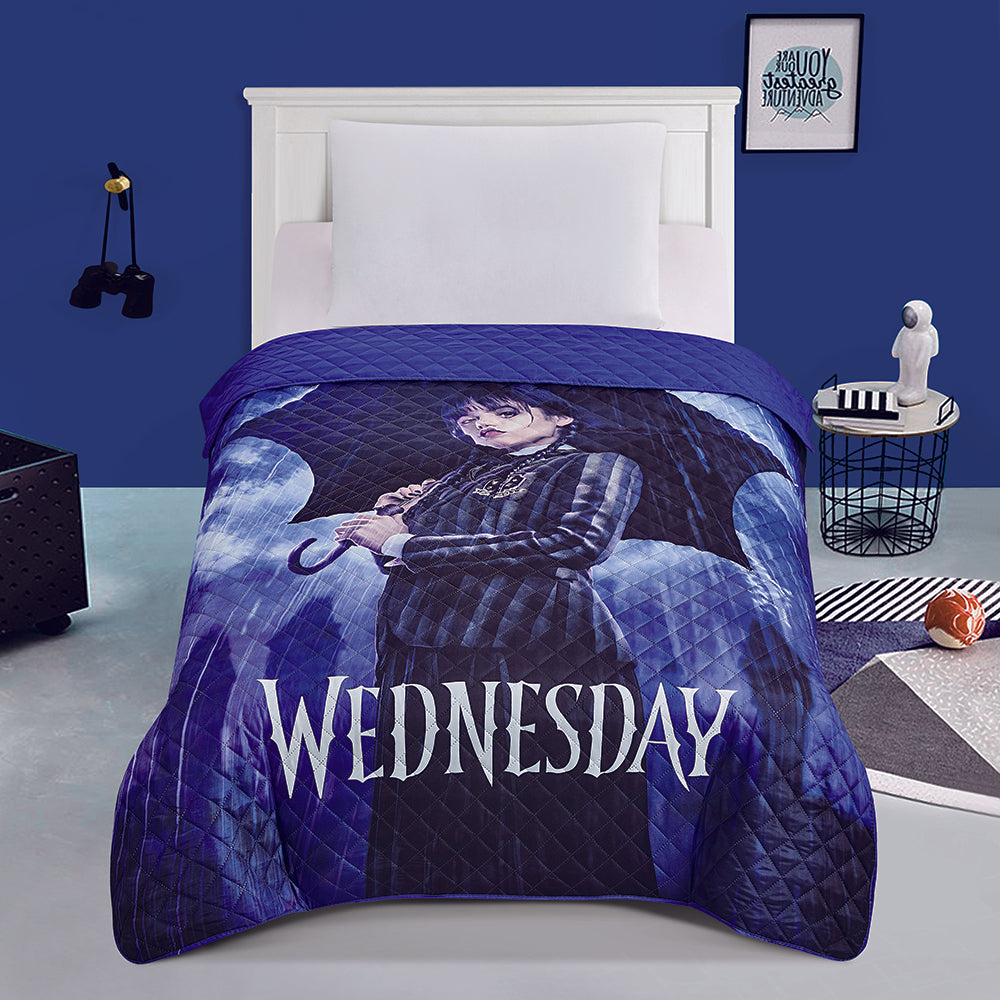 "Umbrella" Wednesday Twin/Full Disney Bedspread