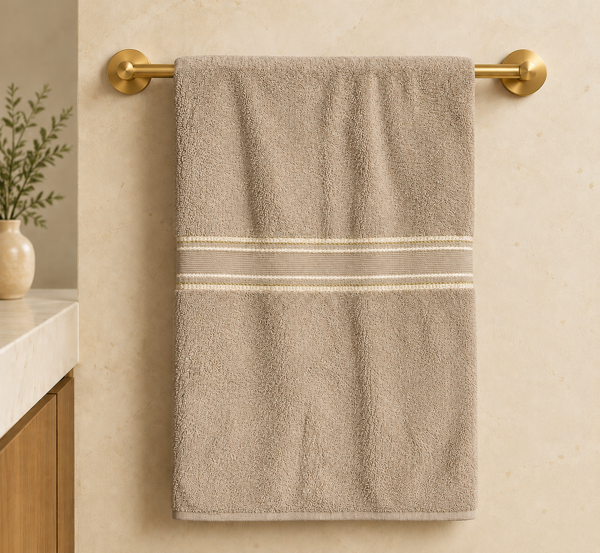 OVERSIZED BATH TOWEL 33" x 60" – (ASSORTED PACKING 24 TOWELS PER CASE)