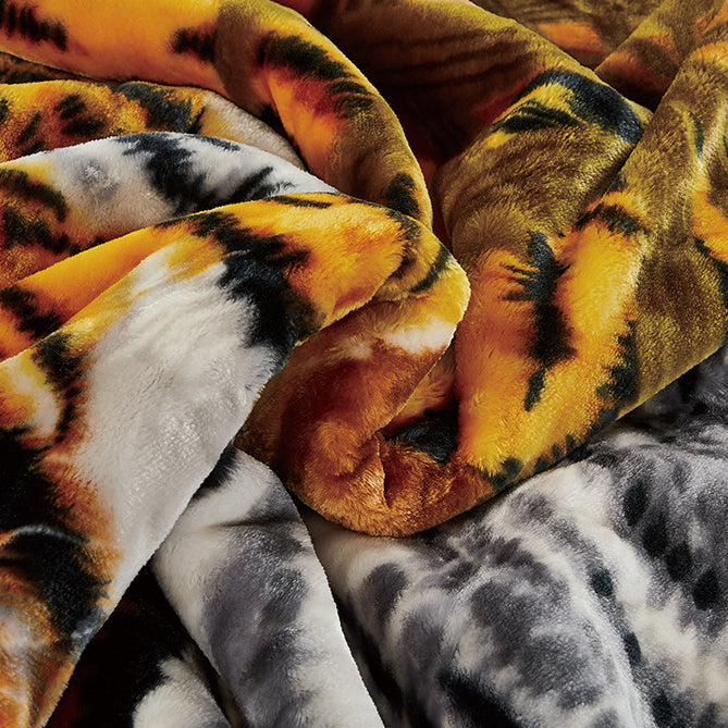 Heavy Weight Heat 2 Ply Blanket - CJ591-17 Tiger/Dark Brown